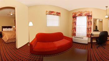 Отель Mainstay Suites Rogers