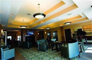 Отель Holiday Inn Hotel & Suites Bentonville SE-Rogers