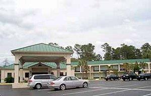 Отель Econo Lodge Inn & Suites