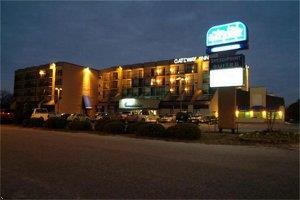 Отель Wellons Gateway Inn
