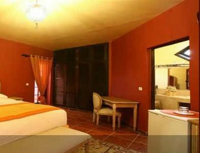 Отель La Villa Racine