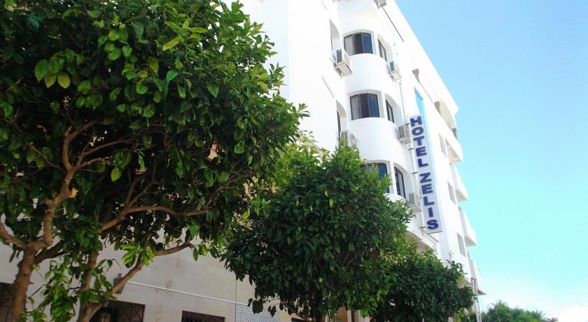 Отель Hotel Zelis