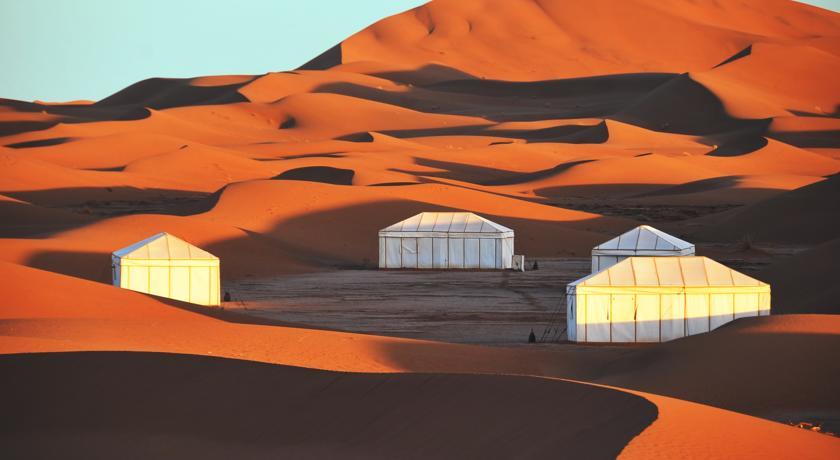Отель Luxury Camp Erg Chegaga