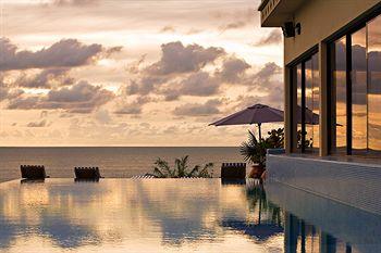 Отель Les Alizes Beach Resort
