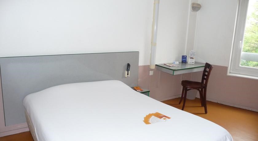 Отель Hôtel Première Classe Cergy Pontoise