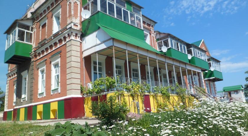 Гостиница Русская Деревня