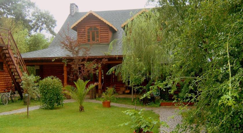 Отель Tranquilla River Lodge