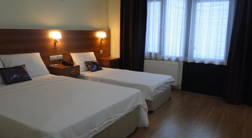 Отель Yener Hotel