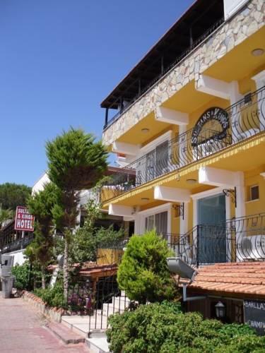 Отель Sultans and Kings Hotel