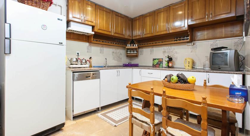 3E Apartment