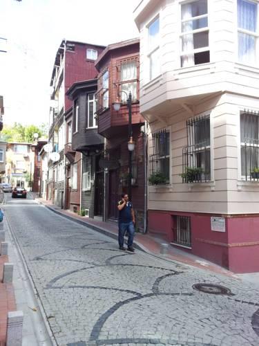 The Bosphorus Rooms