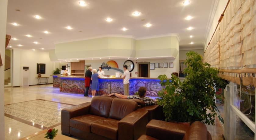 Отель Club Dizalya