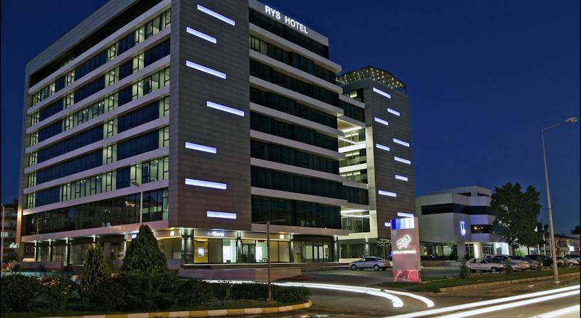 Отель RYS Hotel