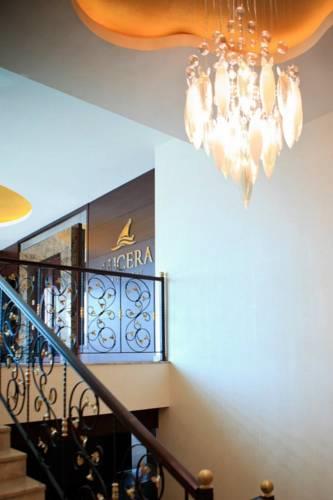 Отель Kronos Hotel