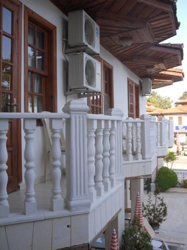 Отель Ates Hotel