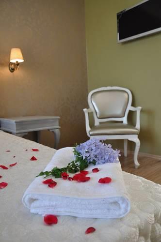 Отель Karianda Hotel
