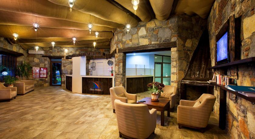 Отель Risa Hotel