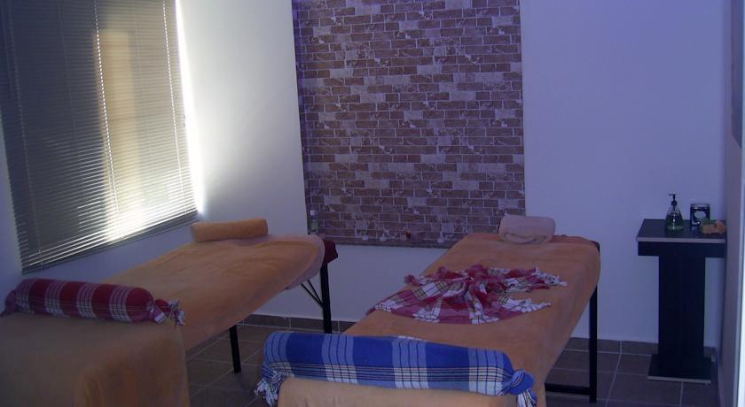 Отель Blue Night Hotel