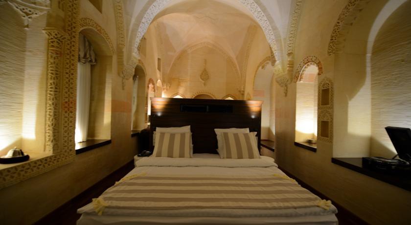 Отель Shmayaa Hotel