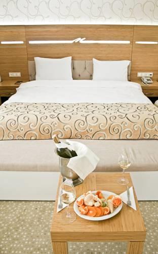 Отель Legend Hotel Ayvacık
