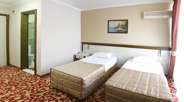Отель Grand Hotel Aksehir