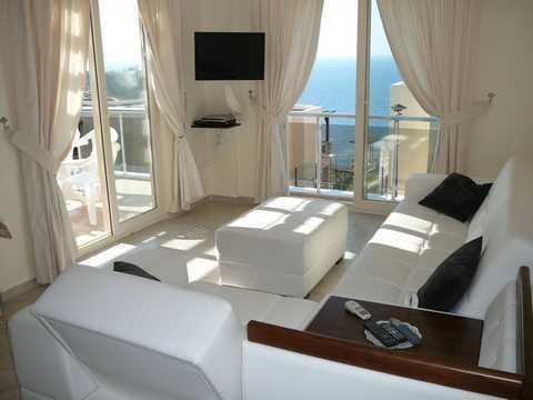 Апартаменты Royal Heights Apartments