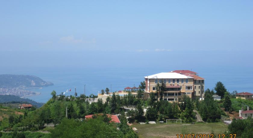 Отель Zarha Mountain Resort