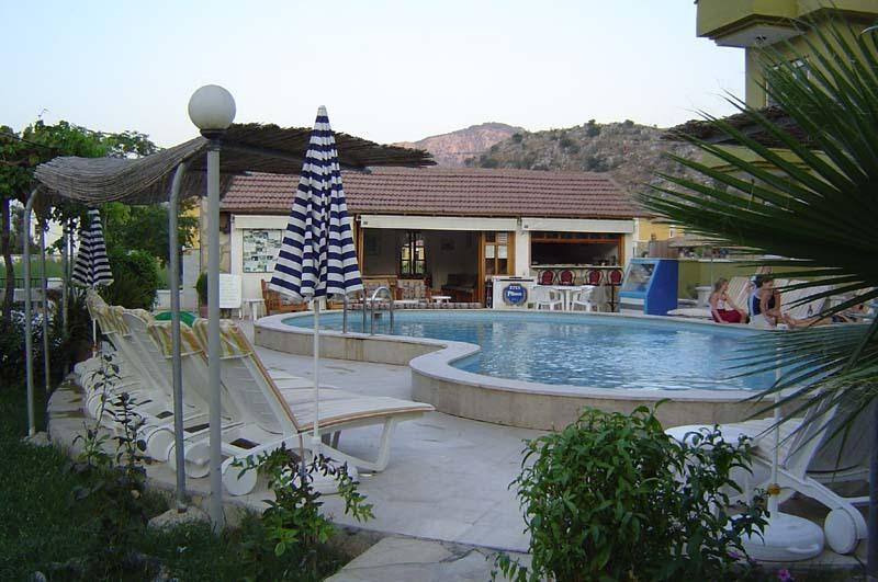 Villa Ali Ozalp