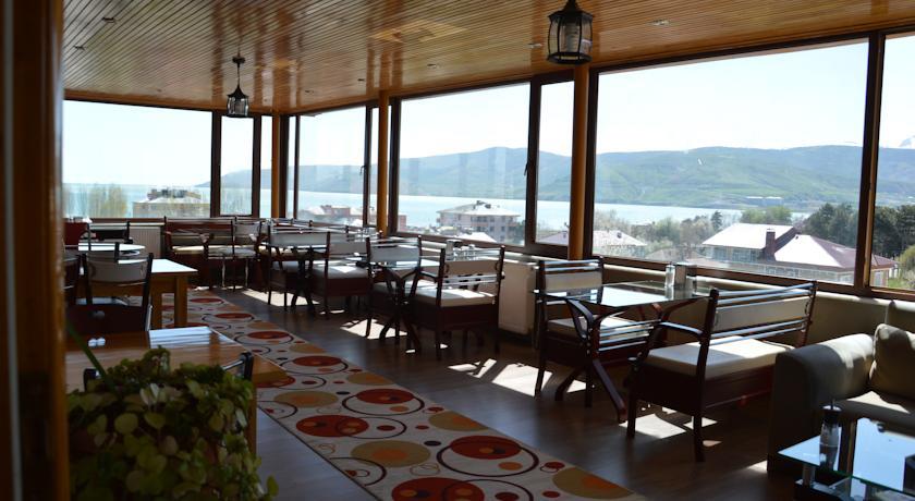 Отель Hotel Dinc