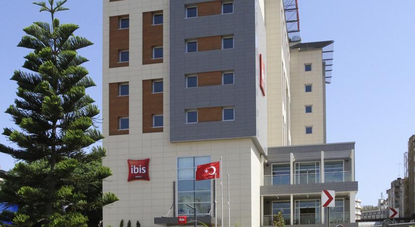 Отель ibis Adana