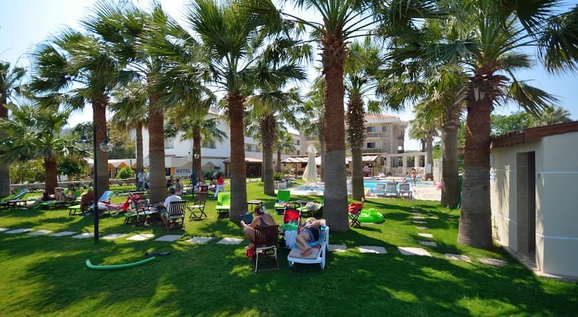 Отель My Marina Select Hotel