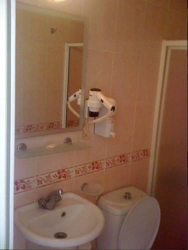 Отель Hotel Ünlü