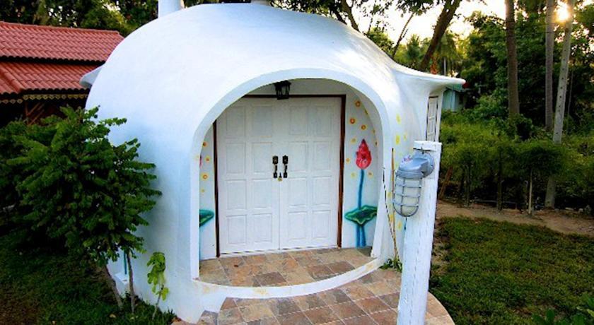 Отель Nice Moon Resort