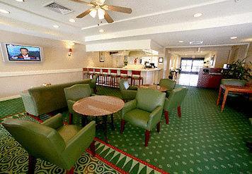Отель Courtyard Dallas Plano in Legacy Park