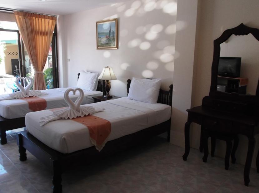 Panupong Apartment