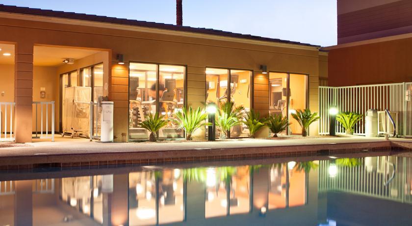 Отель Courtyard Scottsdale Old Town