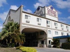 Comfort Suites Airport North
