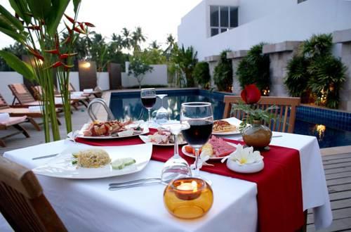 Отель Chantra Villas Phuket