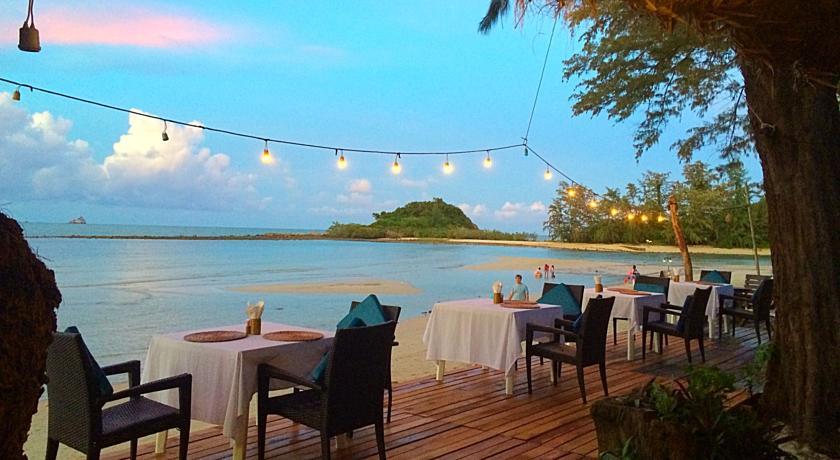 Отель Kirati Beach Resort