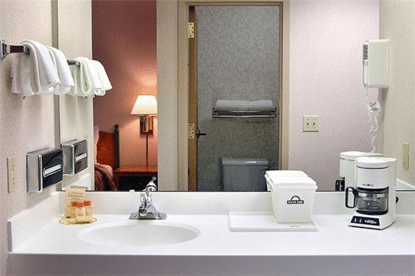 Отель Days Inn Springfield South