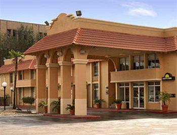 Memorial Inn & Suites