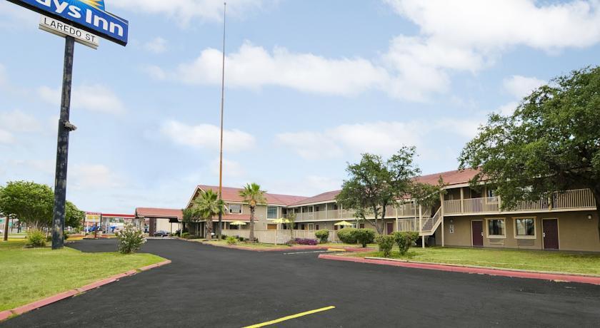 Days Inn Downtown/Riverwalk Area