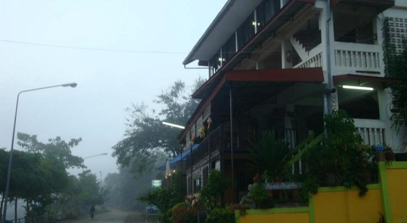 Отель Chiang Khong River View Hotel