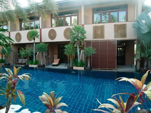Отель Tropical Home
