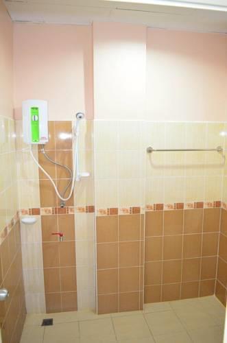 Phrom Phring Place Service Apartment