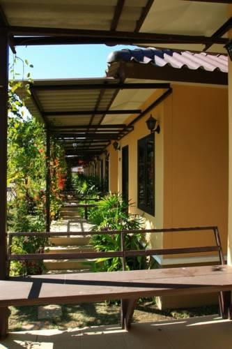 Отель Suansiri Resort