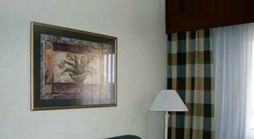 Отель Guest Suites Of Boca Raton