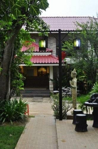 Отель Banmo Resort Sukhothai