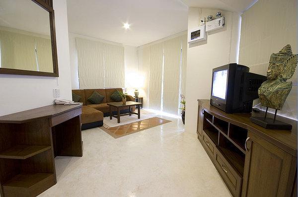 Отель Pangrujee Resort