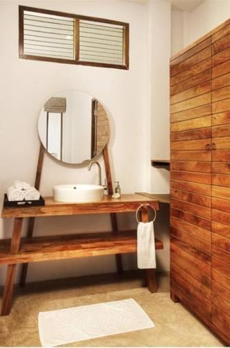Simplicity Resort